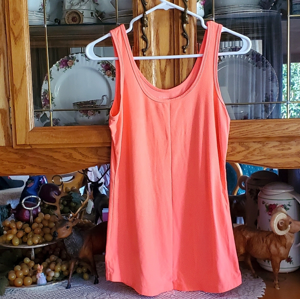 NO BOUNDARIES NEON TANK TOP